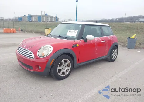 2007 Mini Cooper из США, поврежденный, VIN WMWMF33547TU61457